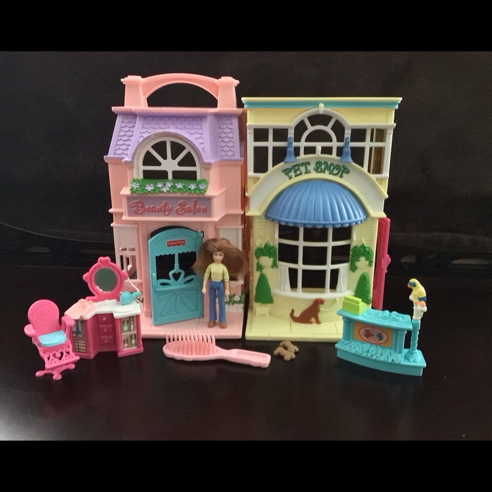 Vtg Pet Shop & Beauty Salon, Sweet Street Folding Playset. PLUS extras thrown in